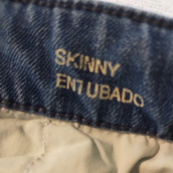 Universal Thread Skinny Jeans, Size 26WR, Medium Wash - Picture 5 of 7